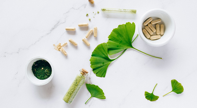 Supplements That Slow AMD Progression 640.jpg